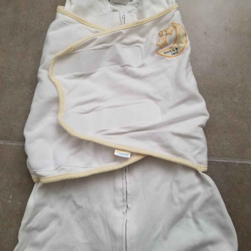 Sold Halo swaddle Newborn